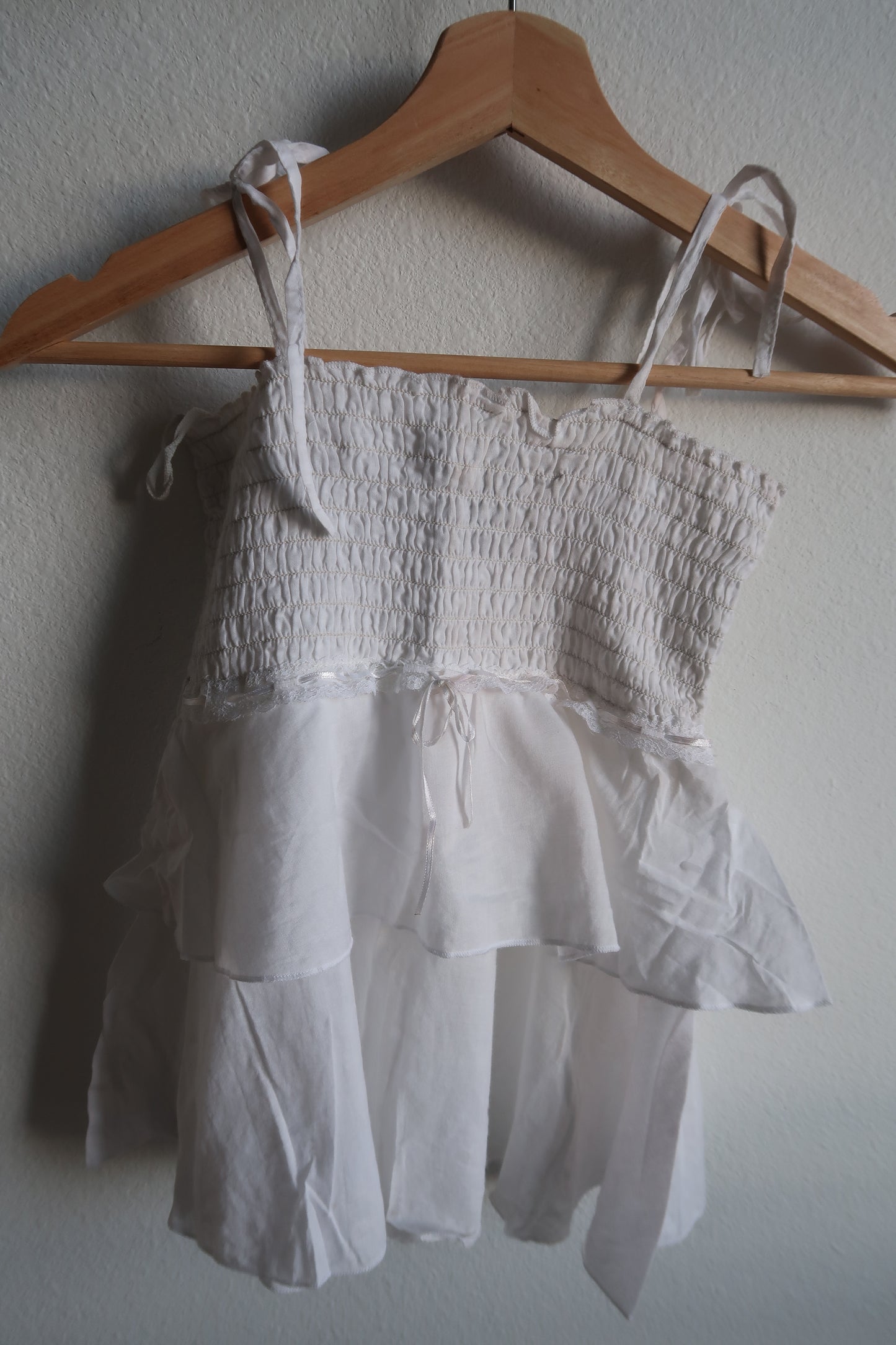 VTG Jazzie Tie Bow Cami